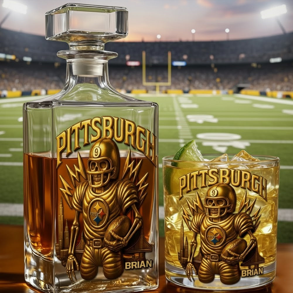 Pittsburgh FootBall Team - Personalized American Football Whiskey Decanter Set