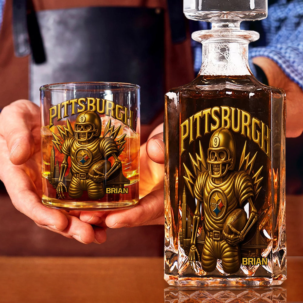 Pittsburgh FootBall Team - Personalized American Football Whiskey Decanter Set